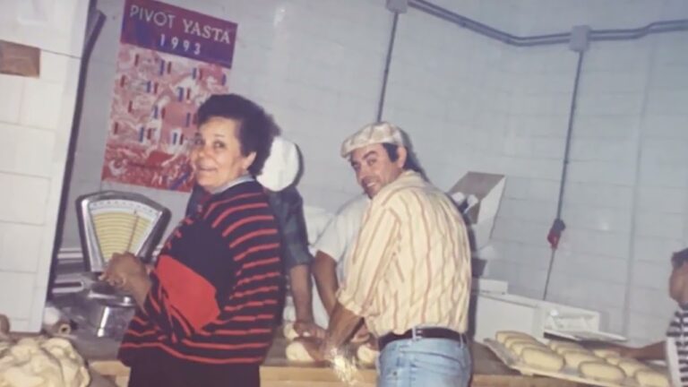 Guía para Comprar Arte Local en Caspe