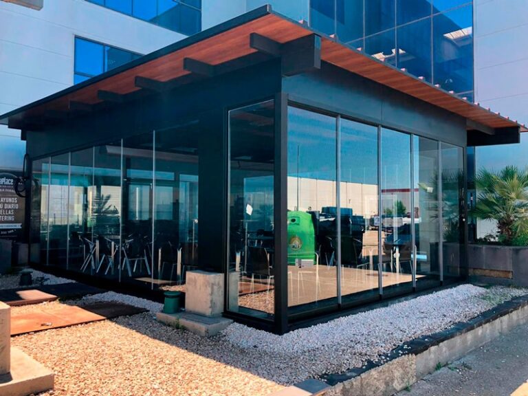 En Acuglass, tu visi&oacute;n se convierte en realidad con soluciones que combinan dise&ntilde;o, resistencia y tecnolog&iacute;a de vanguardia.